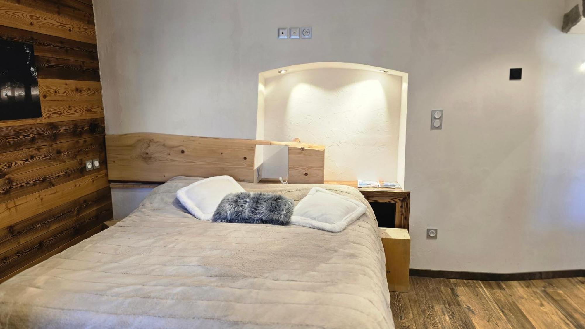 Un Brin Cosy Névache Buitenkant foto
