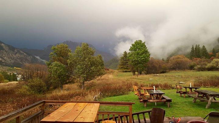 Un Brin Cosy Névache Buitenkant foto